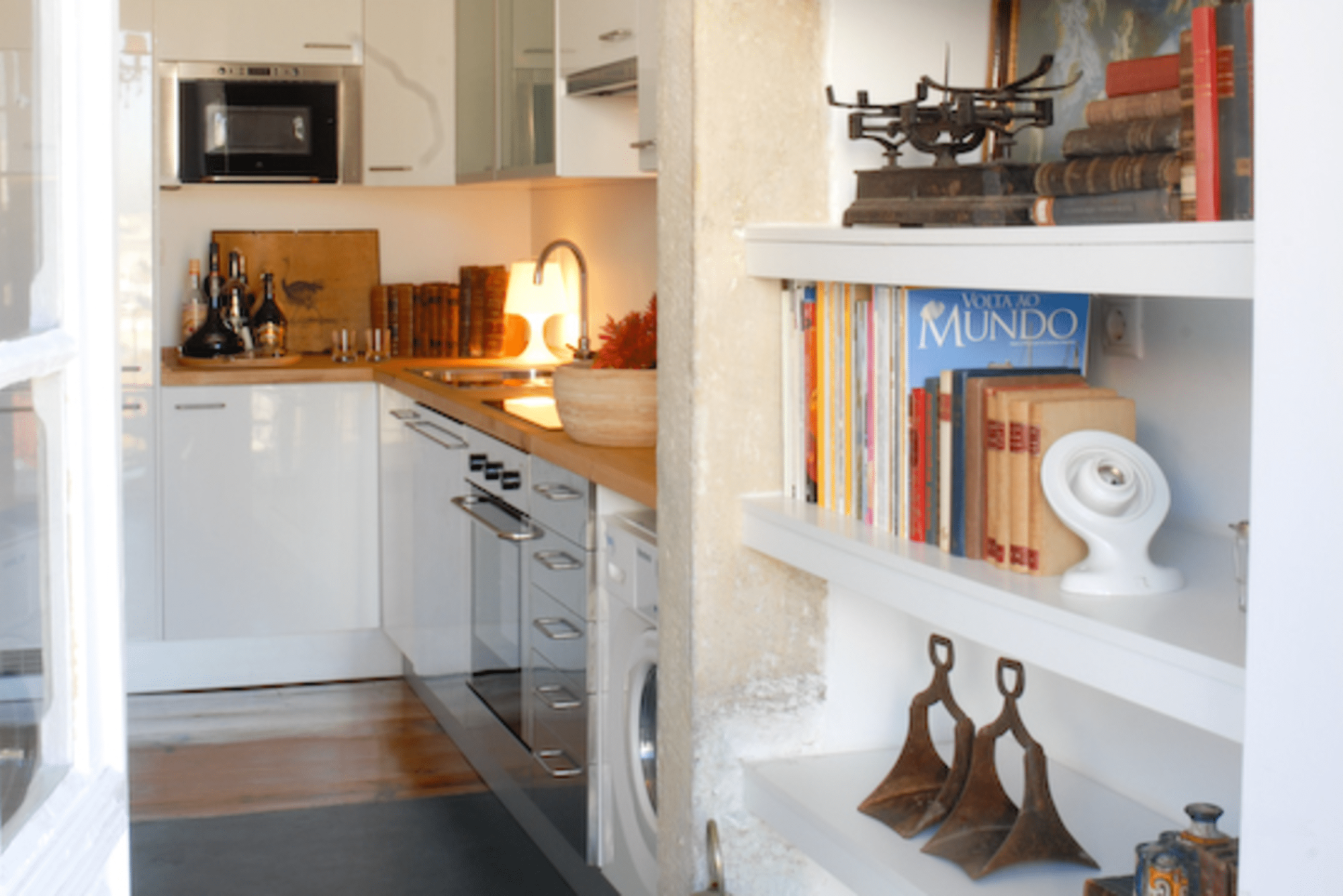 Rent Room Lisbon – Campo de Ourique 22# – Kitchen