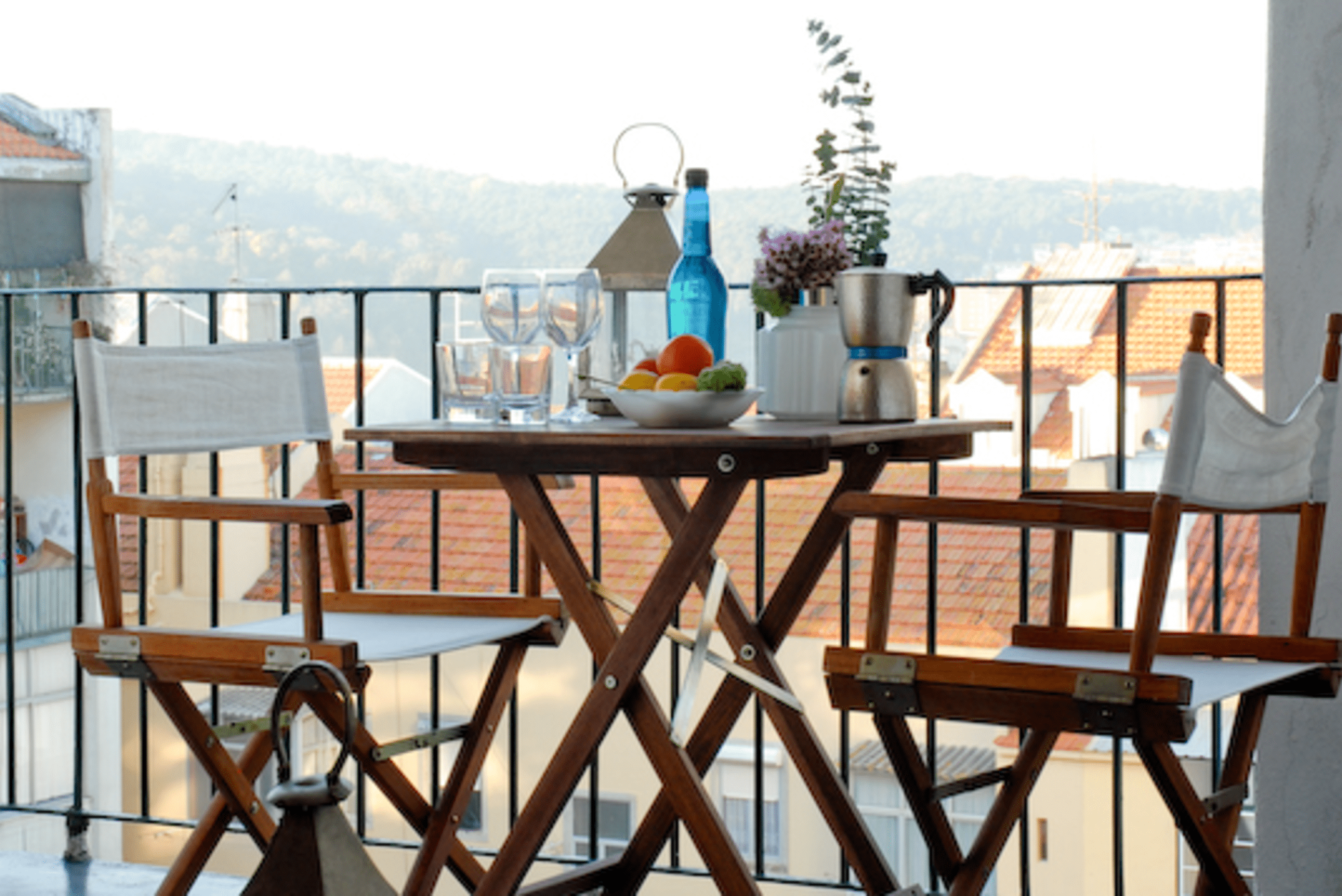 Rent Room Lisbon – Campo de Ourique 22# – Balcony